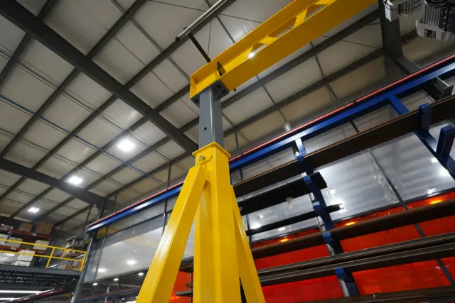 PWI UltraLite Telescoping Gantry Crane